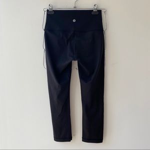 LULULEMON: Wunder Under Crop High-Rise